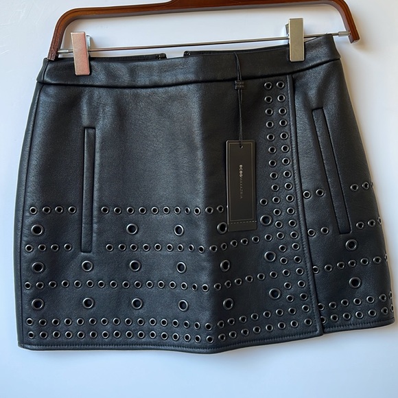 BCBGMAXAZRIA Remi Eyelet Faux Leather Skirt 2 NWT - Picture 3 of 9
